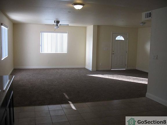 3rd image of 4710 S Wilton Pl