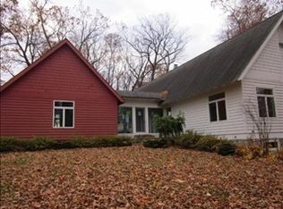 250 W Shawnee Rd, Baroda, MI 49101