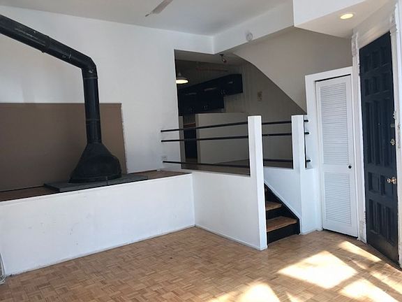 2nd image of 888 W Lill Ave APT 1F