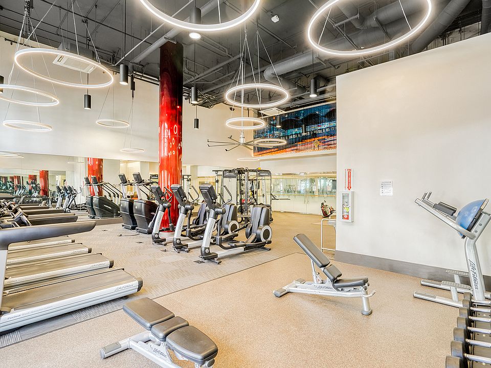 You will find everything your need for your workout in our fitness center