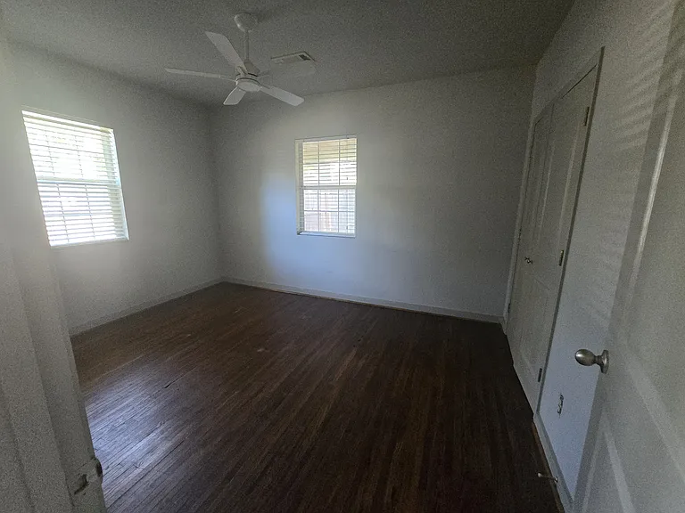 1009 N Preston St — Photo 7