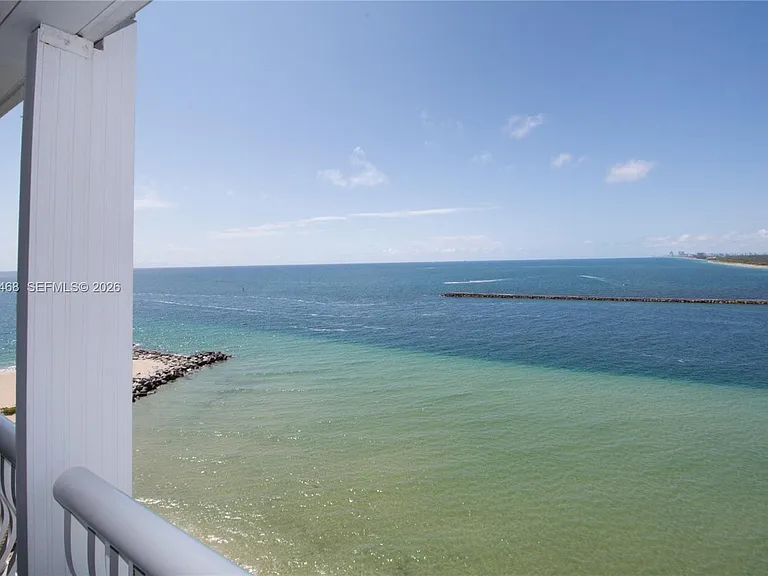2200 S Ocean Ln #1004 — Photo 3