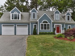 55 Hummingbird Hill Rd, Falmouth, MA 02540