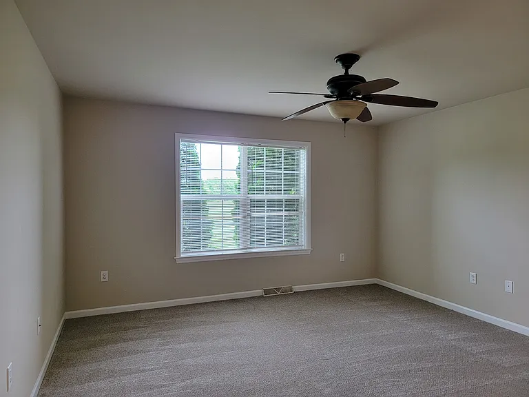 27 Beech Ct — Photo 14
