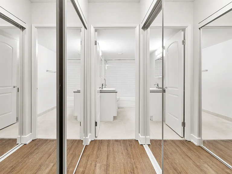 144 Barrett Ct — Photo 5