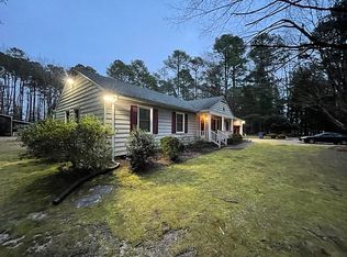 5205 Creekwood Ln, Gloucester, VA 23061