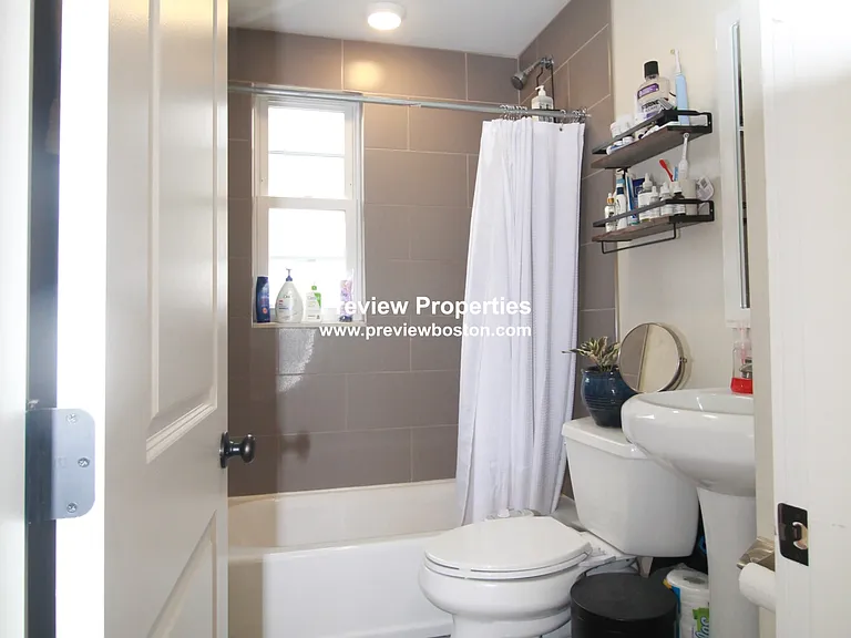Weitz St — Photo 17