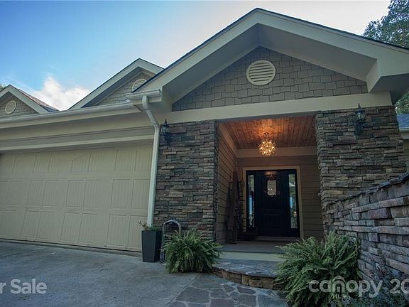 2nd image of 11-13 Mountainside Ln