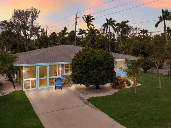 120 Maple Ave, Anna Maria, FL 34216