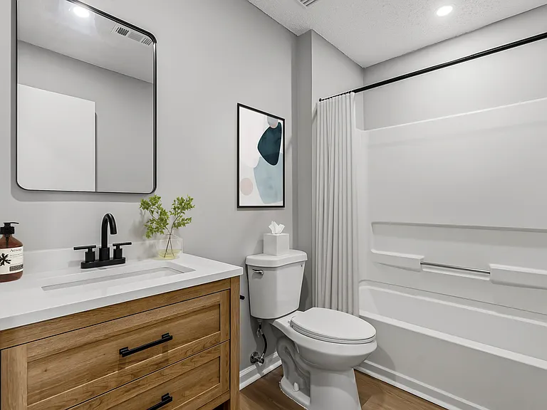 The Pointe @ Apex Apartments — Photo 13