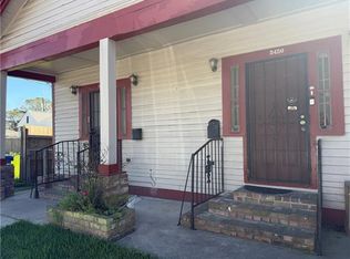 5450-52 Burgundy St, New Orleans, LA 70117