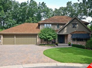 7014 Tupa Cir, Edina, MN 55439
