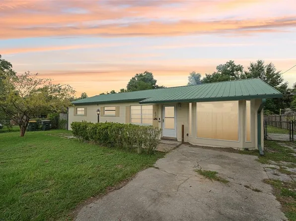 619 Wisteria Ave, Umatilla, FL 32784