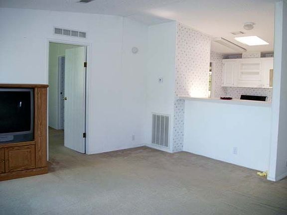 3rd image of 221 Lake Huron Dr