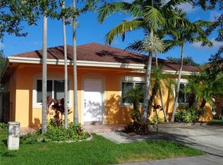 208 SW 15th Pl, Homestead, FL 33030