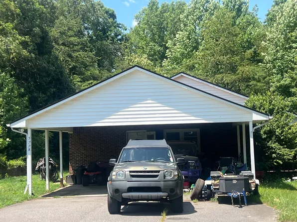 3228 Frank Whisnant Rd, Morganton, NC 28655