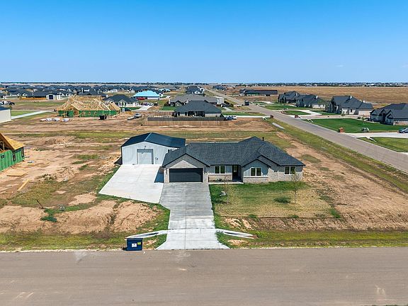 3rd image of 10081 Trinity Dr