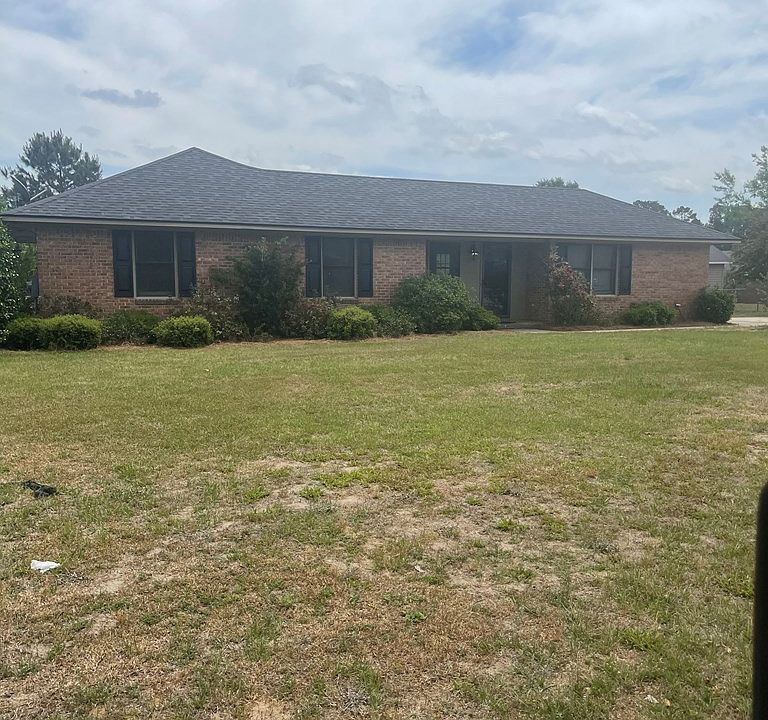 2nd image of 760 Stratton Ct