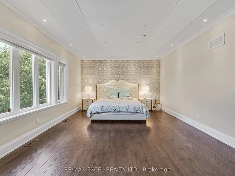 49 Kenton Dr — Photo 19