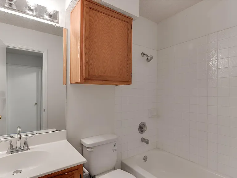 8313 Columbia Falls Dr — Photo 21