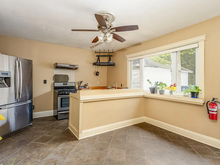 387 Pittstown Rd #1 — Photo 10