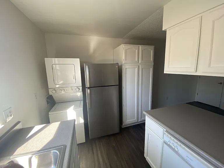 2629 E Uintah St #C — Photo 21