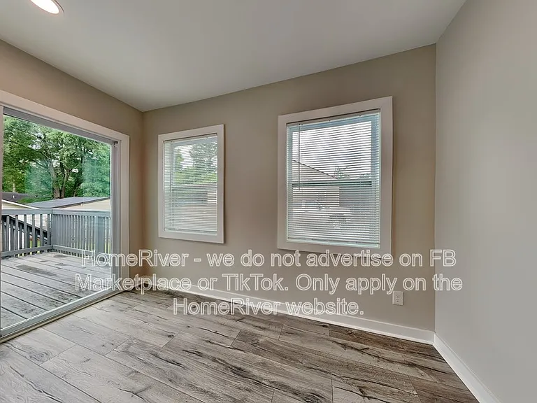 1915 Ham Dr — Photo 9