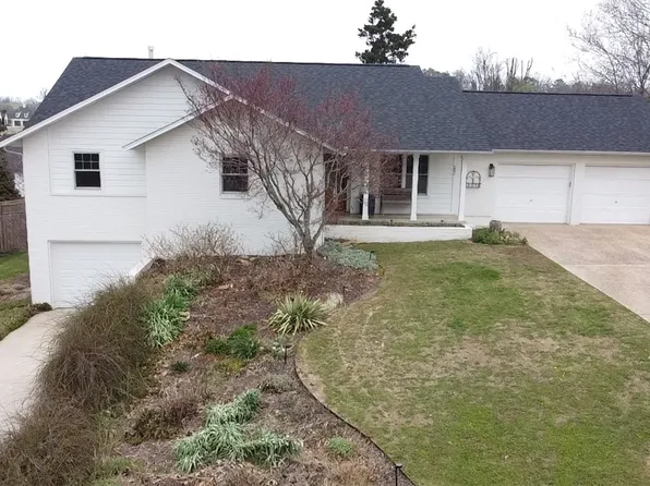 203 Pebble Beach Dr, Harrison, AR 72601