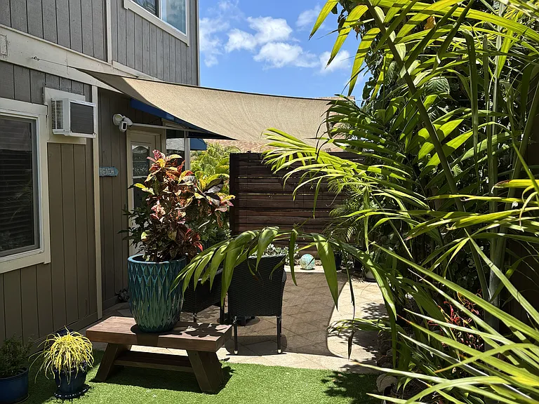 2736 Puu Hoolai St — Photo 15