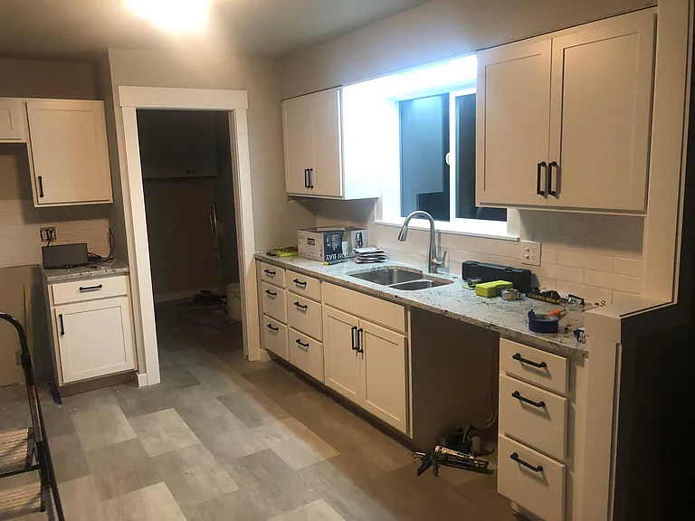 4501 NE Everett Dr — Photo 5