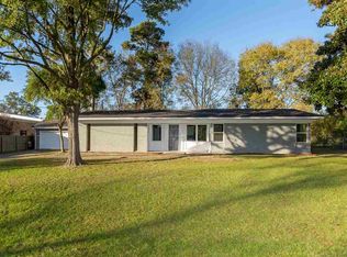 103 E Lynnwood Ln, Longview, TX 75604