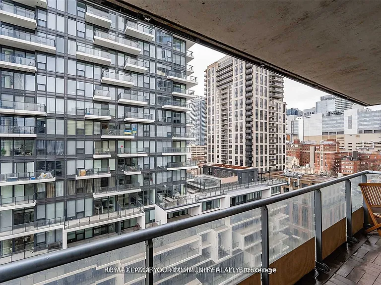 76 Shuter St #1307 — Photo 16