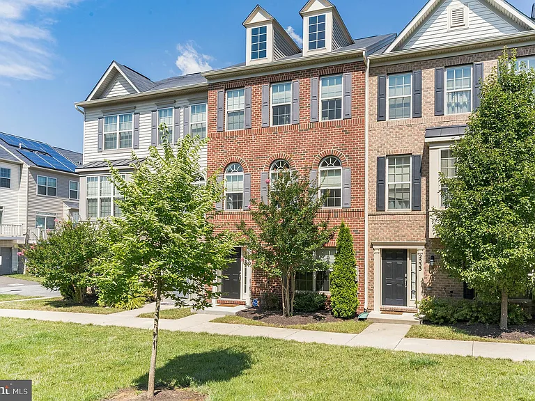 2531 Standifer Pl — Photo 3