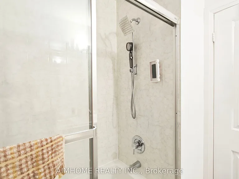 40 Raffeix Ln — Photo 18