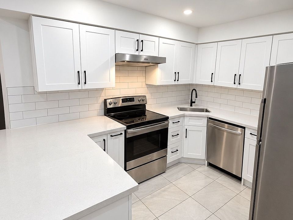 1st image of 473 Cosburn Ave APT A