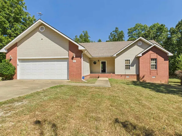 85 Tohatchi Dr, Cherokee Village, AR 72529