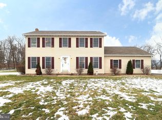 1039 E Springfield Dr, Bellefonte, PA 16823