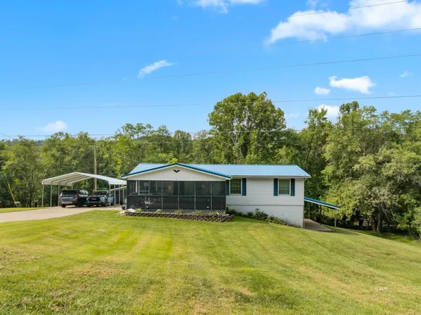 1903 Raccoon Rd, Gallipolis, OH 45631
