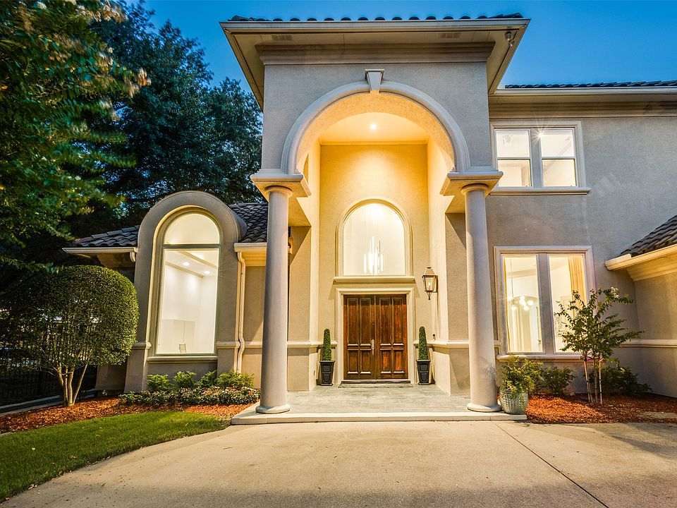 1st image of 1 Savannah Ct