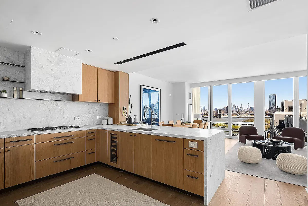 50 Bridge Park Drive — Photo 2