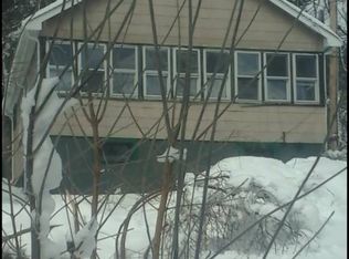 2 Glen Rd, Canton, MA 02021