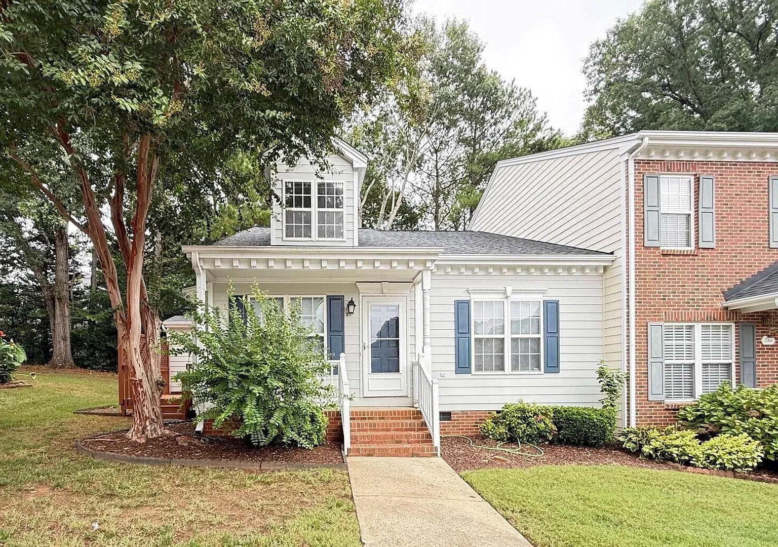 2701 Sterling Park Drive — Photo 1