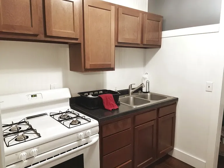 110 N Union Dr — Photo 2