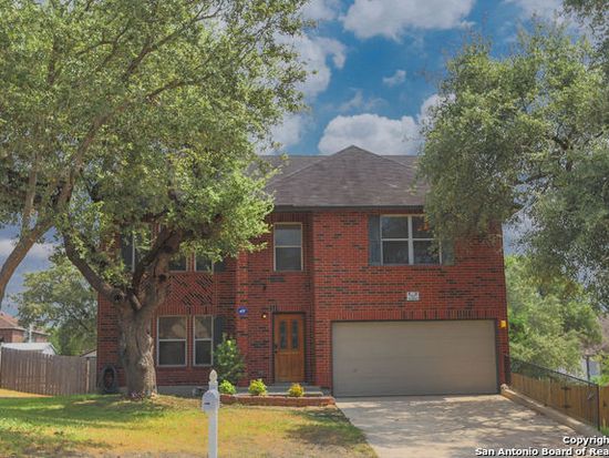 7610 Avery Rd, Live Oak, TX 78233
