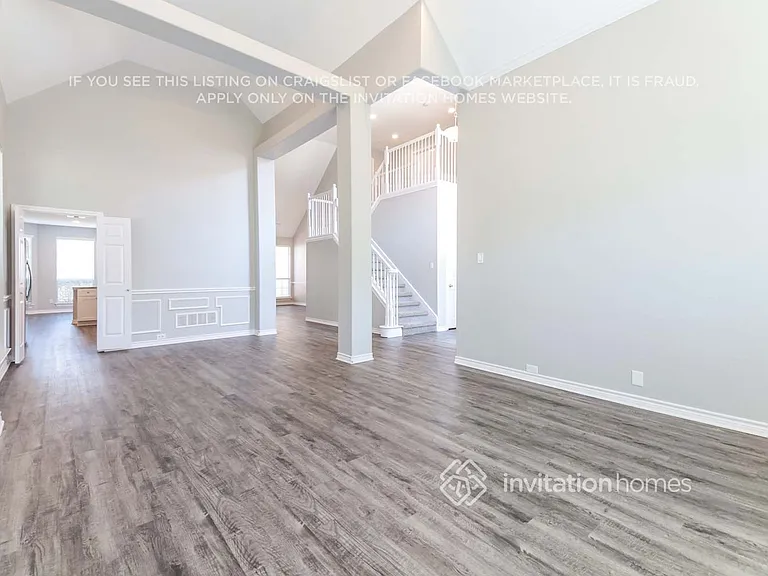 2121 London Dr — Photo 5