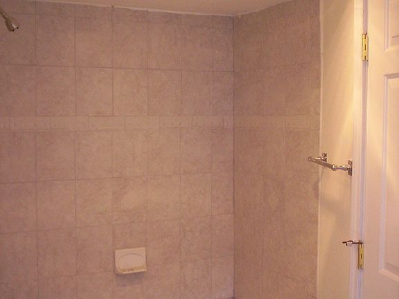 New Bath w/ Jacuzzi Tubs