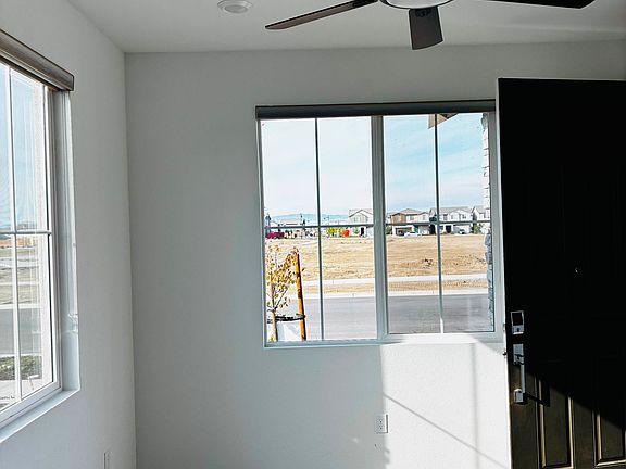 5th image of 4613 Caufield Way