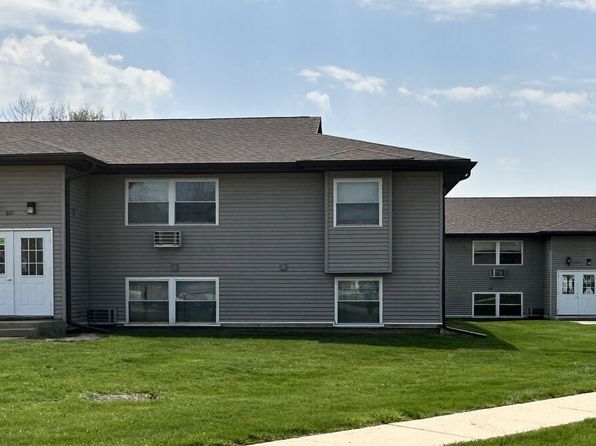 Scotchview Manor Apartments | 600 John Goodhue Rd, Carlisle, IA