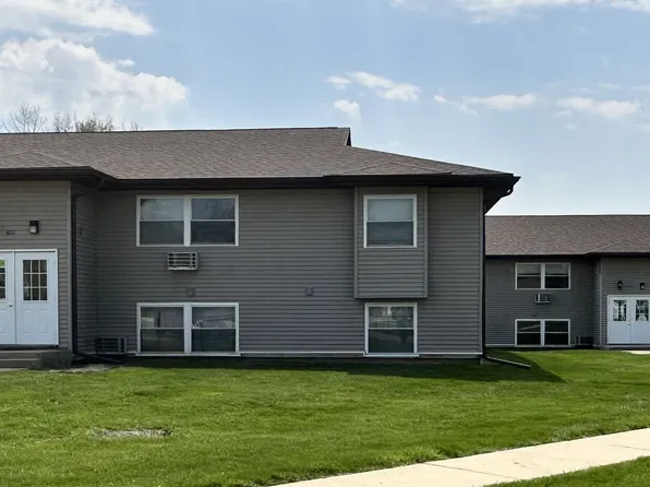 Scotchview Manor Apartments, 600 John Goodhue Rd #6, Carlisle, IA 50047