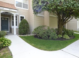 4201 Foxwood Dr S, Clifton Park, NY 12065